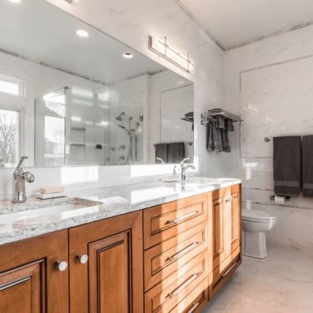 luxurious-master-bathroom-renovation-in-aurora